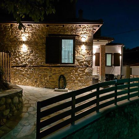 Appartamento Dream Nest Meteora Kalambaka Esterno foto