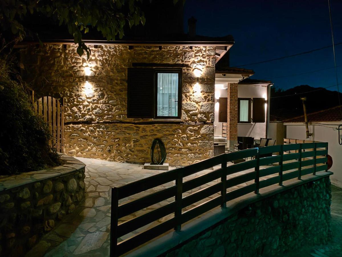 Appartamento Dream Nest Meteora Kalambaka Esterno foto